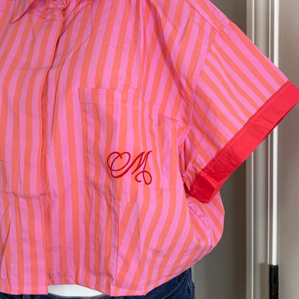 Anthropologie Maeve Short Sleeve Monogram Cropped Top Pink Rose Shirt Sz L NEW - Picture 6 of 13